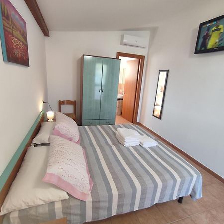 B&B Villa Nicoletta เปสคีชี ภายนอก รูปภาพ