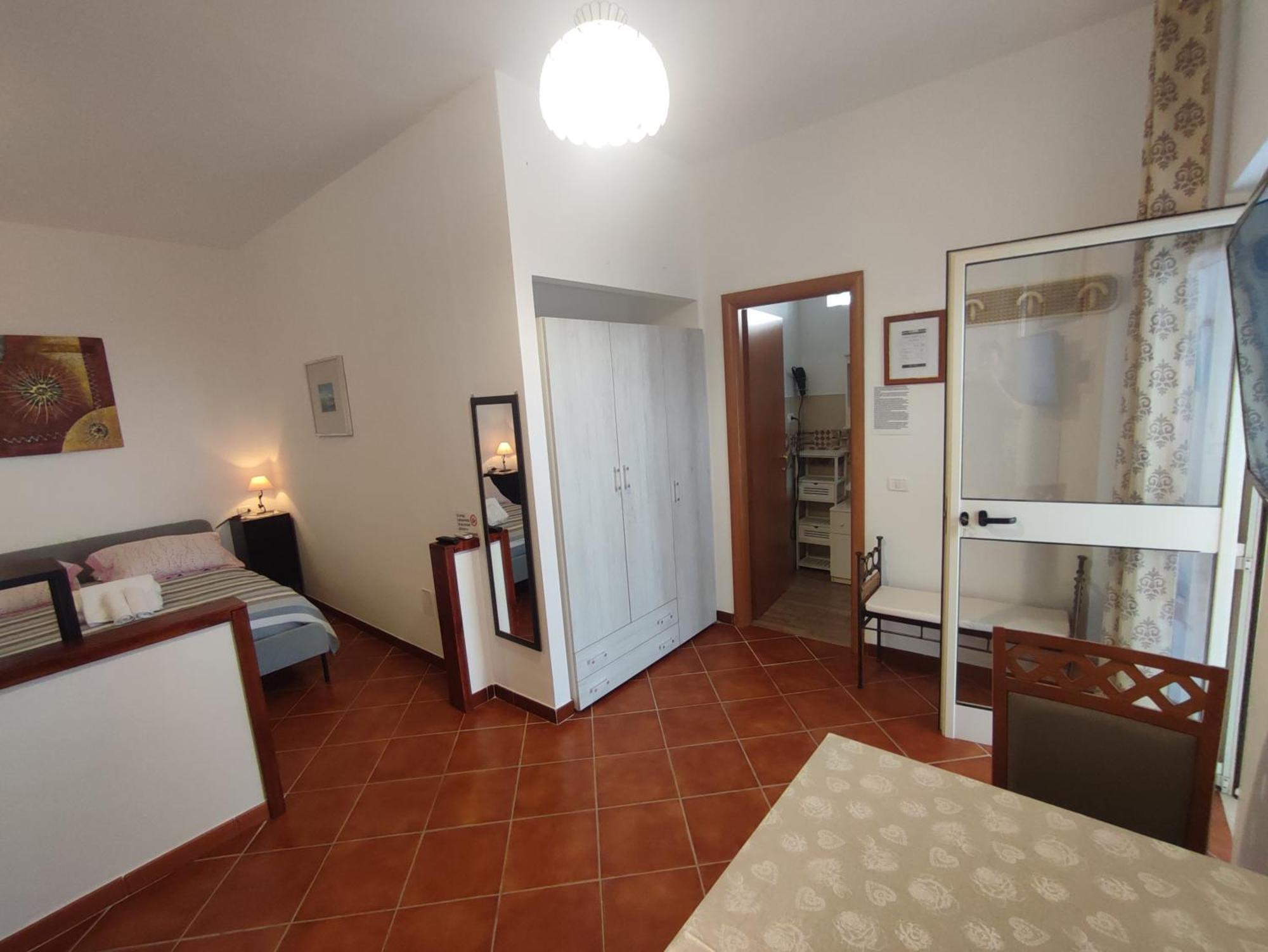 B&B Villa Nicoletta เปสคีชี ภายนอก รูปภาพ