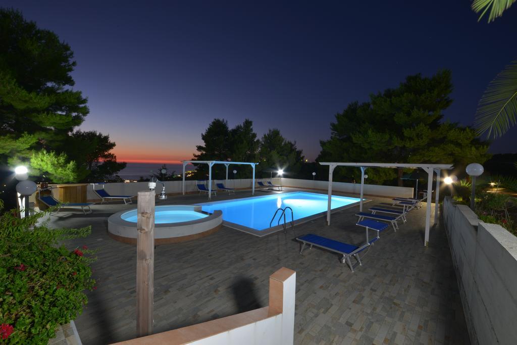 B&B Villa Nicoletta เปสคีชี ภายนอก รูปภาพ
