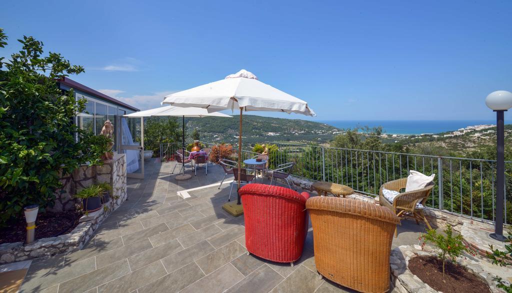 B&B Villa Nicoletta เปสคีชี ภายนอก รูปภาพ
