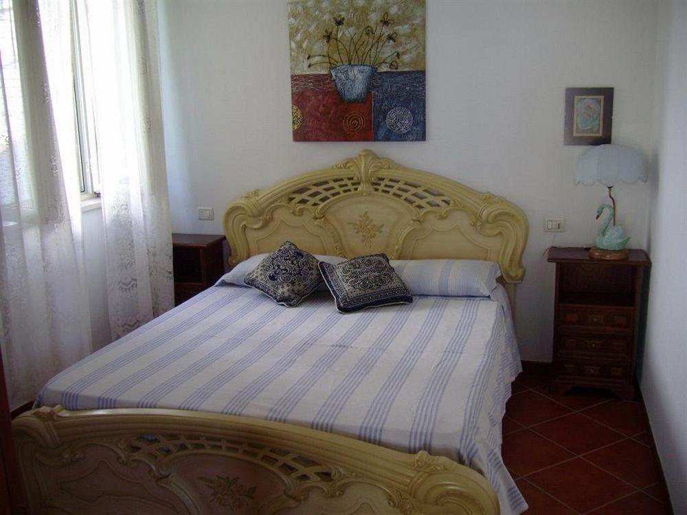 B&B Villa Nicoletta เปสคีชี ภายนอก รูปภาพ