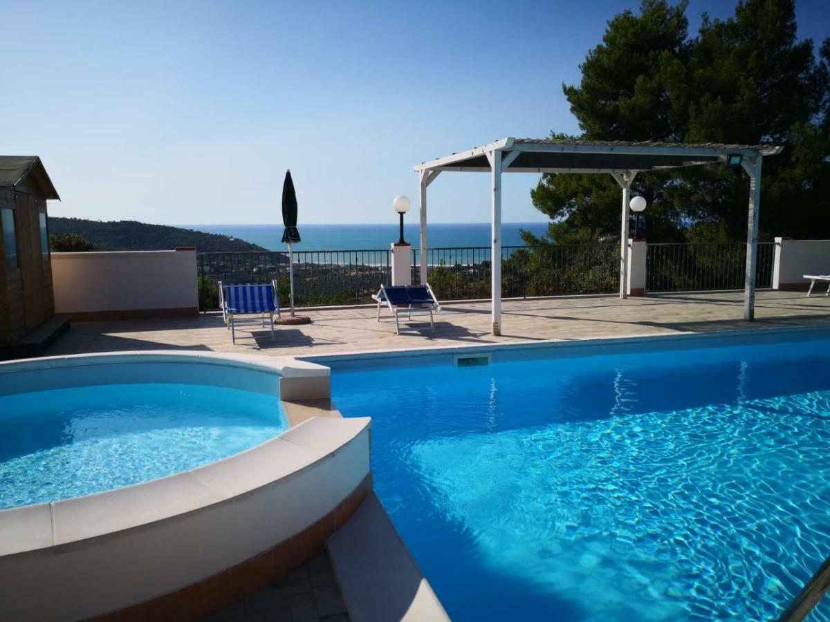 B&B Villa Nicoletta เปสคีชี ภายนอก รูปภาพ