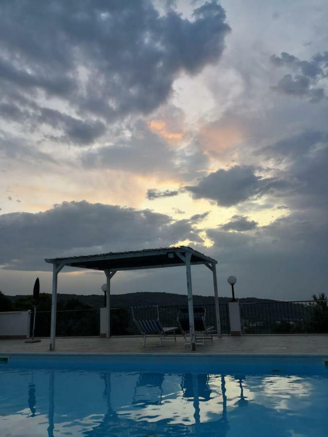 B&B Villa Nicoletta เปสคีชี ภายนอก รูปภาพ